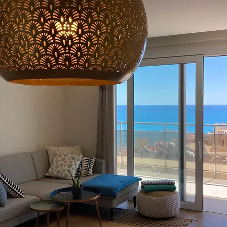 Modern Penthouse - Sea View & Private Rooftop إل كامبيلو